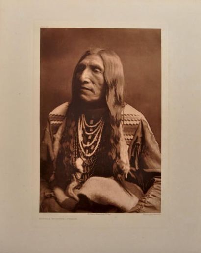 Edward Sheriff CURTIS 1868 - 1952 Double runner Piegan Photogravure, originale d'époque...