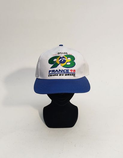 FOOTBALL, casquette officielle du Brésil...