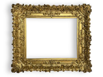null PAIR OF FRAMES - 19th century (39.5 x 31.5 x 9 cm)
Pair of wood and gilded stucco...
