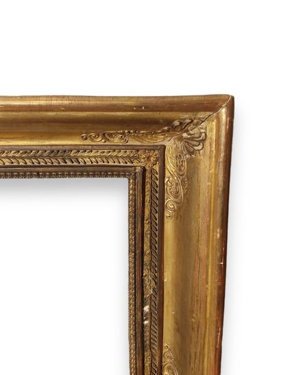 null PAIR OF FRAMES - Restoration period (29.5 x 17 x 7 cm)
Pair of gilded wood and...