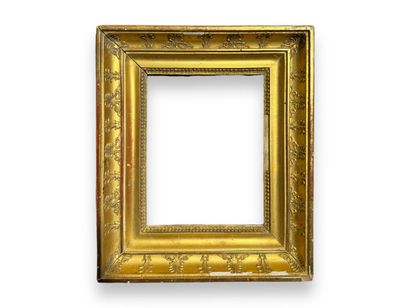 null FRAME - 19th century (19.5 x 15 x 5.5 cm)
Wood and gilded paste frame decorated...