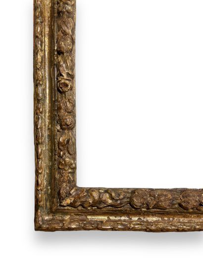 null FRAME - Italy, Bologna, 17th century (100 x 73 x 10 cm)
Carved and gilded wood...