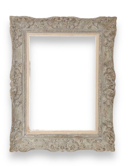 null FRAME - 20th century (64 x 44 x 11.5 cm)
Montparnasse" carved wood and gray...