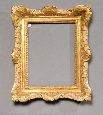 null FRAME - Louis XIV period (42 x 31 x 11 cm)
Carved and gilded molded oak frame...