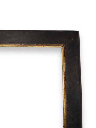 null FRAME - 19th century (84 x 65.5 x 7 cm)
Black and gold flat profile frame
Dimensions:...