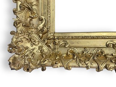 null PAIR OF FRAMES - 19th century (39.5 x 31.5 x 9 cm)
Pair of wood and gilded stucco...