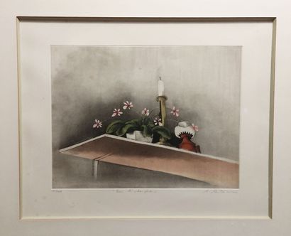 null Annapia ANTONINI (Né en 1942)
Fleur et bougies
Gravure, 
38 x 29 cm.