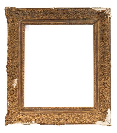 null CADRE Style Louis XIV (59 x 49 x 14 cm)
CADRE en bois et pâte doré à décor à...