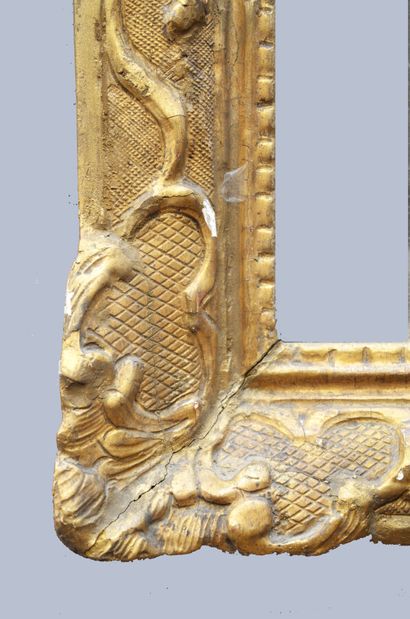 null CADRE - Époque Louis XIV (58 x 42,5 x 7,5 cm)
Cadre en chêne sculpté et redoré...
