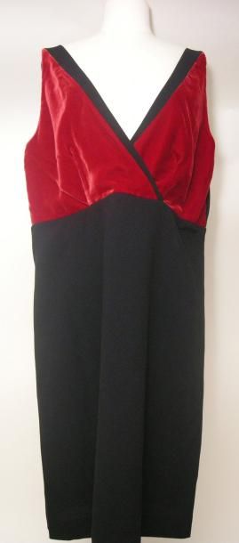 null Robe de cocktail en velours rouge et crêpe noir griffée PRADA