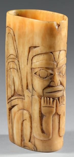 null Coupe Shamanique. Circa, XIXème siècle Tlingit, Colombie britannique. Très belle...