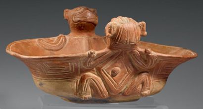  Tairona, Colombie, c.1000 Ceramic Tray with Bat Adornos, Tairona Culture,Columbia...