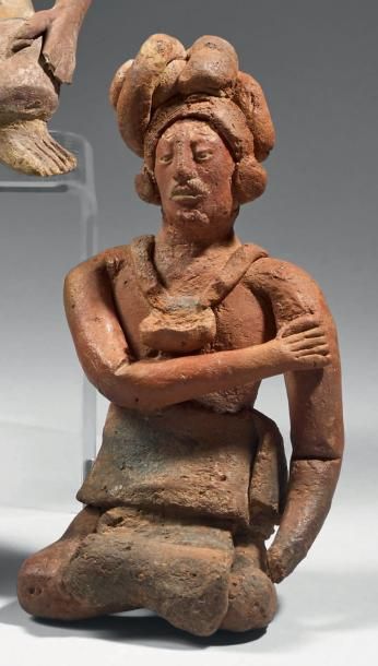 null Maya, Mexique ou Guatemala, c.550-950 Sitting Ceramic Figure, Maya , Mexico...