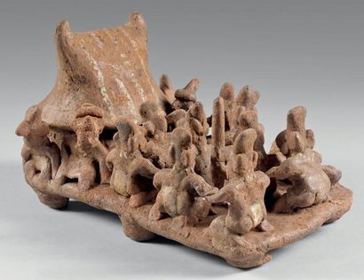 null Nayarit, Mexique, c.100 avt JC-300 ap JC Ceramic Funerary Platform Scene, Nayarit...