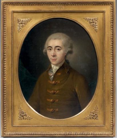 École FRANÇAISE vers 1790 Portrait d'homme en veste brune Toile ovale 66 x 53 Restaurations...