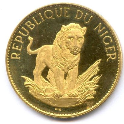 null NIGER République 1960- ESSAI 10 Francs (Lion) 1968. 29,93 g KM-E7 Flan bruni....