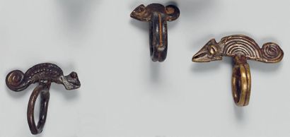 null Ensemble de trois bagues caméléon Senoufo en bronze - Rép de Côte d'ivoire....