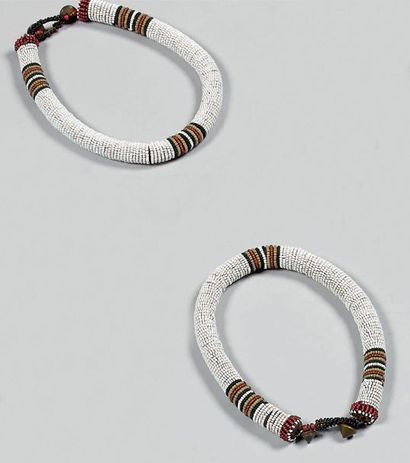 null Deux colliers en perles Zulu - Afrique du Sud XIXème siècle Perles de verre...