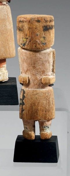 null Kachina Supaï Hopi, Arizona, U.S.A Circa 1930 Bois de cottonwood, pigments H:15...