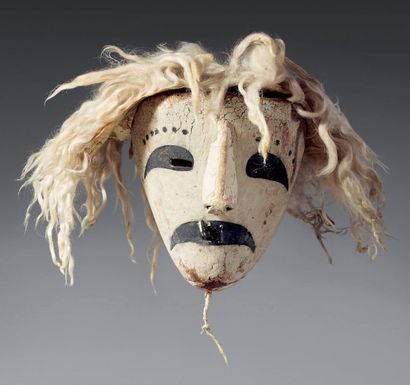 null Elégant masque de Clown Pueblo, Southwest, U.S.A Circa 1930 Cuir, pigments,...