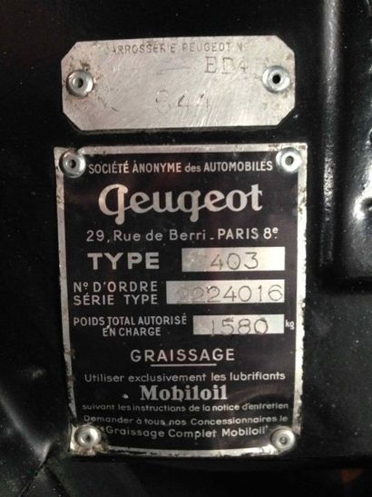 null PEUGEOT 403 cabriolet Grand Luxe 1958.

N° de châssis 2224016 ; Cabriolet n°644...
