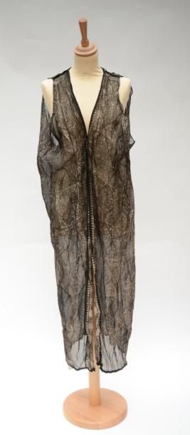 null Manteau sans manche, tissu imprimé Fortuny, bordé de perles, circa 1915 (ac...