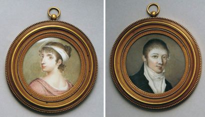 Ecole FRANCAISE vers 1800 Paire de portraits. La femme de profil porte une robe rose;...