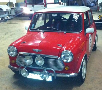 AUSTIN Mini Cooper 1991 Préparée VHC (18000 de factures) par les établissements Mini...