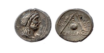 CORNELIA 76-75 


Denier d’argent (Tête du génie du peuple romain / globe et instruments)....