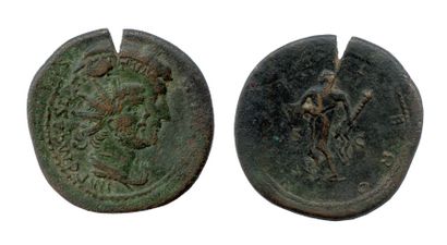 POSTUME (260-269) 


Double sesterce de bronze surfrappé en 260-261 sur un sesterce...