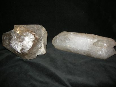 null Deux QUARTZ des Minas Gerais, Brésil : un cristal quasi terminé (hors faces...