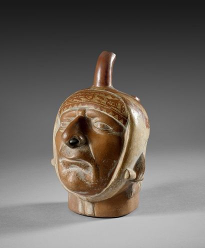 null VASE PORTRAIT MOCHICA 300 av JC - 800 ap JC Ceramique (manque une partie de...