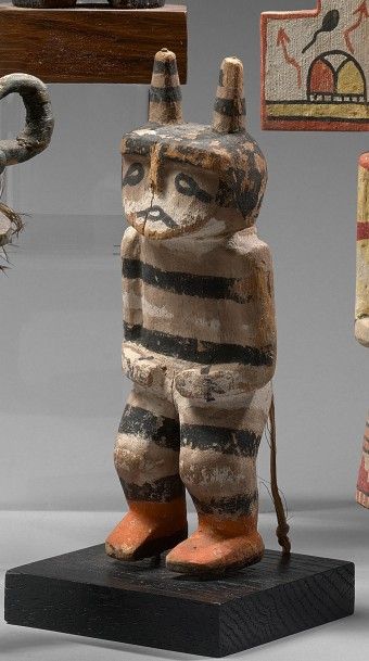 null KACHINA KOSHARE KOYALA ou HANO CLOWN dit aussi GLUTTON Cottonwood, pigments,...