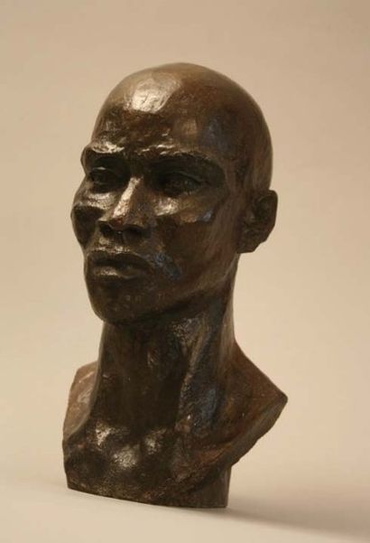 BRUN Eric Soudanais au crâne rasé Bronze à patine brune, N° 2/8 fondeur ARTFONTE...