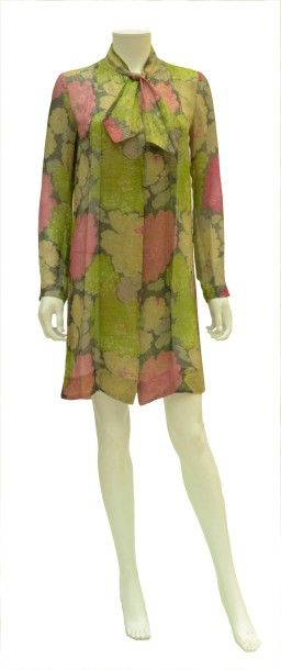 null JEAN PATOU HAUTE COUTURE (Numero 77057) : Circa 1920 : veste en mousseline de...