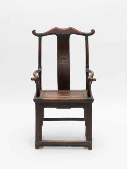 null AI WEIWEI (Né en 1957)

Fairytale Chairs (L/R-094), 2007

Chaise en bois. Dynastie...