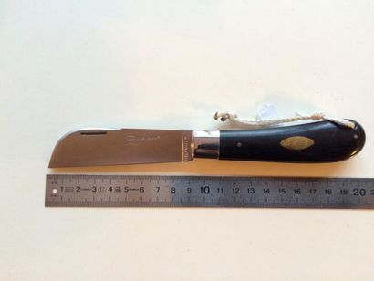 null Vialis Guy, couteau marin « Gwalarm », 10 cm, dessiné par Viallon, lame acier...