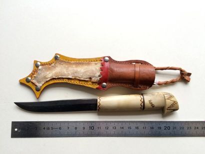 null Norvège



Norvège, couteau ancien, Puukko, 21 cm, lame brute de forge, 11 cm,...