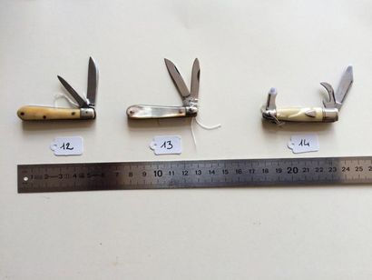null Couteaux miniatures

11 pièces



1 Couteau miniature, 2,5 cm, Pliant, 1 lame,...