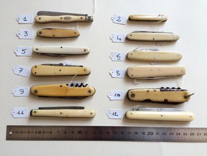 null Canifs anciens en ivoire

12 pièces



1 Canif ancien en ivoire, 8,5 cm, 19°...