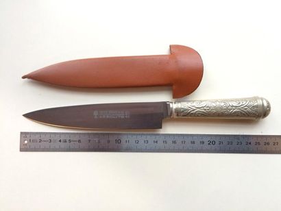 null Böker, dague Arbolito, lame Böker 440, 15 cm, sans garde, manche acier ciselé,...