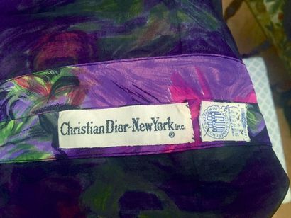 null CHRISTIAN DIOR, New-York : TAILLEUR ROBE en soie chamarée, robe fourreau sans...