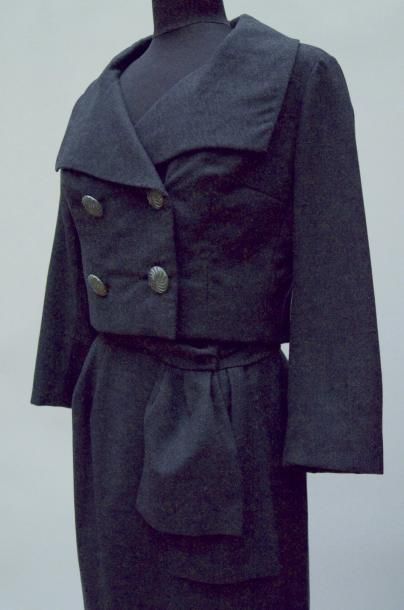 null CHRISTIAN DIOR, New-York, INC : TAILLEUR TROIS PIECES : veste, ceinture drapée...