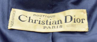 null CHRISTIAN DIOR Boutique n° 42007: TAILLEUR JUPE en lainage bleu marine, Années...