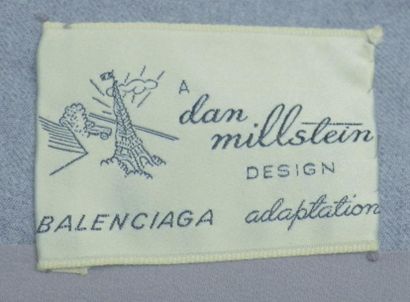 null BALENCIAGA adaptation, A Dan Millstein design : TAILLEUR JUPE en serge de laine...