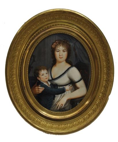 ARD. ÉCOLE FRANCAISE vers 1810 Portrait de femme tenant son fils dans ses bras Miniature...