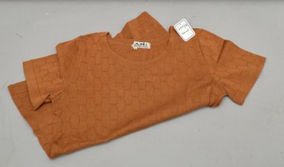 null HERMES: T-Shirt en coton de couleur tabac, tissé de "H" stylisés, taille 44
