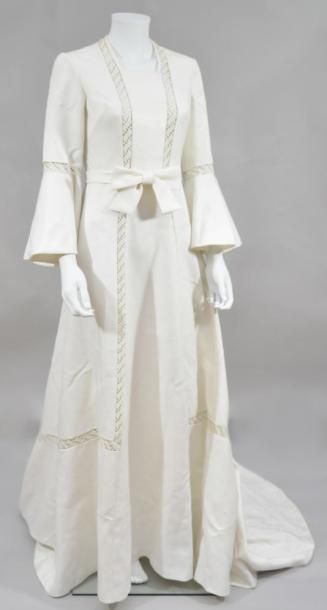 null MAGGY ROUFF: Robe de mariée en grain de poudre et dentelle taille 40/42