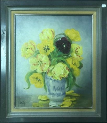 null MARIE-MADELEINE DE RASKY (1897-1982)
Bouquet de tulipe jaune dont une noire
Huile...