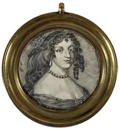 null MÉDAILLON rond en ivoire gravé du portrait de la reine Christine de Suède XVIIIème...